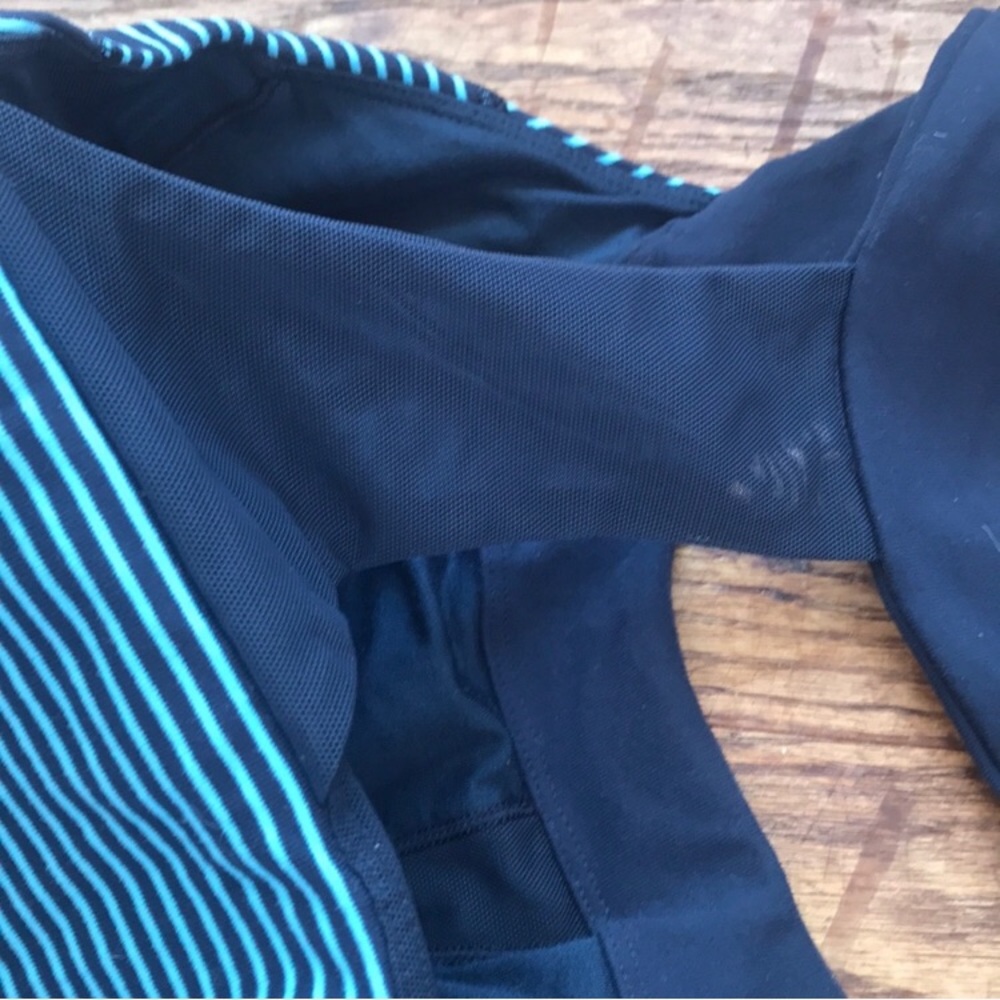 Lululemon top - Picture 4 of 4
